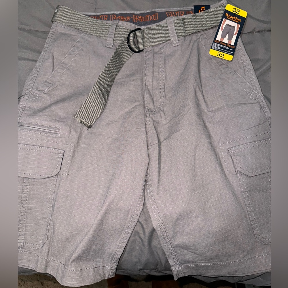 NWOT Wearfirst Men’s Shorts - Picture 2 of 8